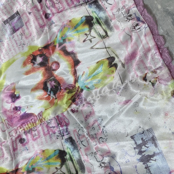 Heaven x Marc Jacobs Graphic Print Mini Dress with Pink Accents - Picture 5 of 11